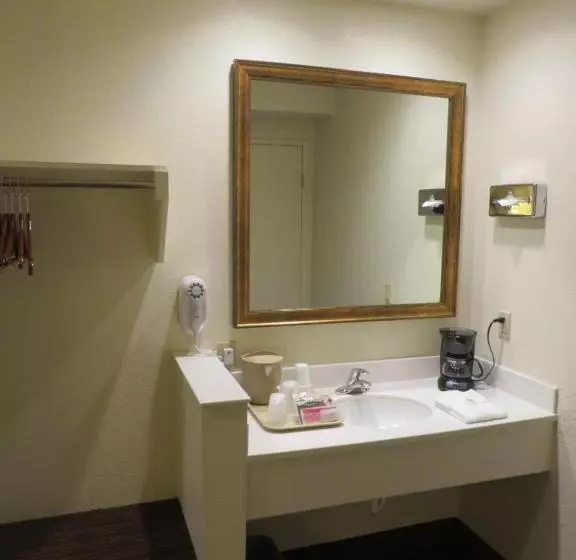 Szálloda Anaheim Desert Inn & Suites