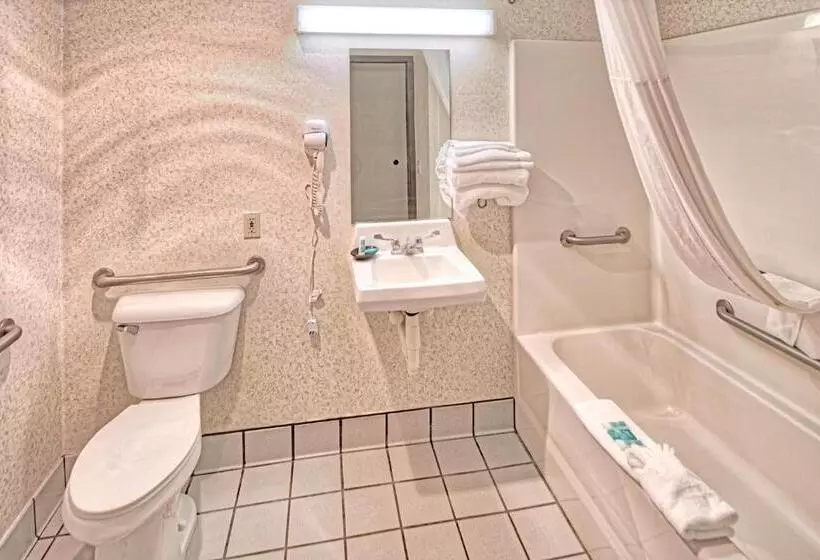 בית מלון כפרי Bally's Vicksburg