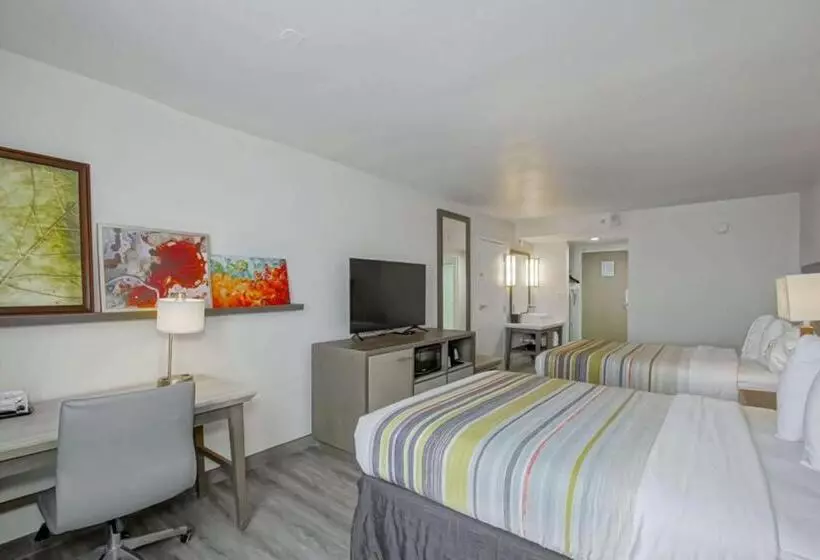 Otel Country Inn & Suites By Radisson, New Orleans I10 East, La