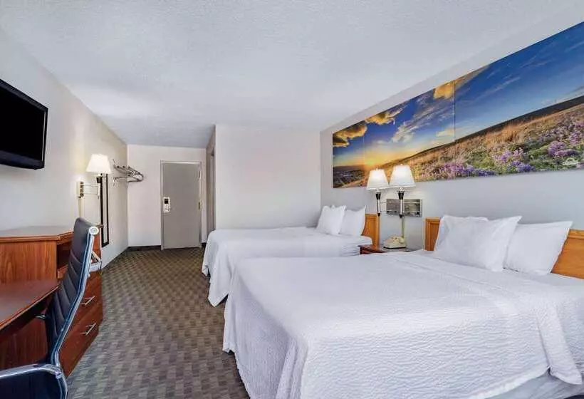 호텔 Days Inn By Wyndham Cambridge