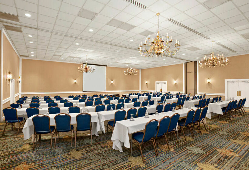 酒店 Days Inn By Wyndham Penn State