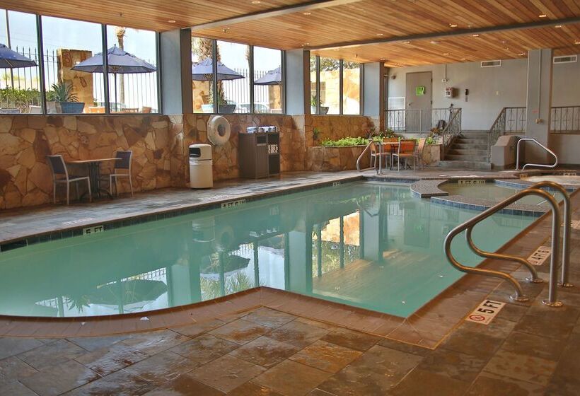 Doubletree Suites By Hilton Hotel Mcallen