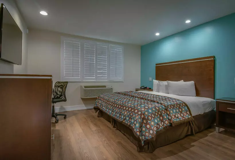 호텔 Vagabond Inn Executive Bakersfield Downtowner