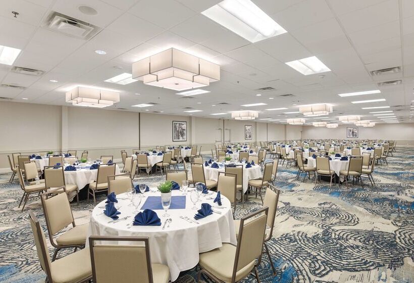 فندق Embassy Suites By Hilton Denver Tech Center North