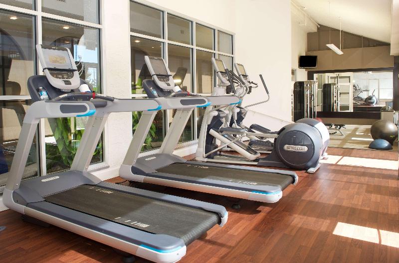 فندق Embassy Suites By Hilton Denver Tech Center North