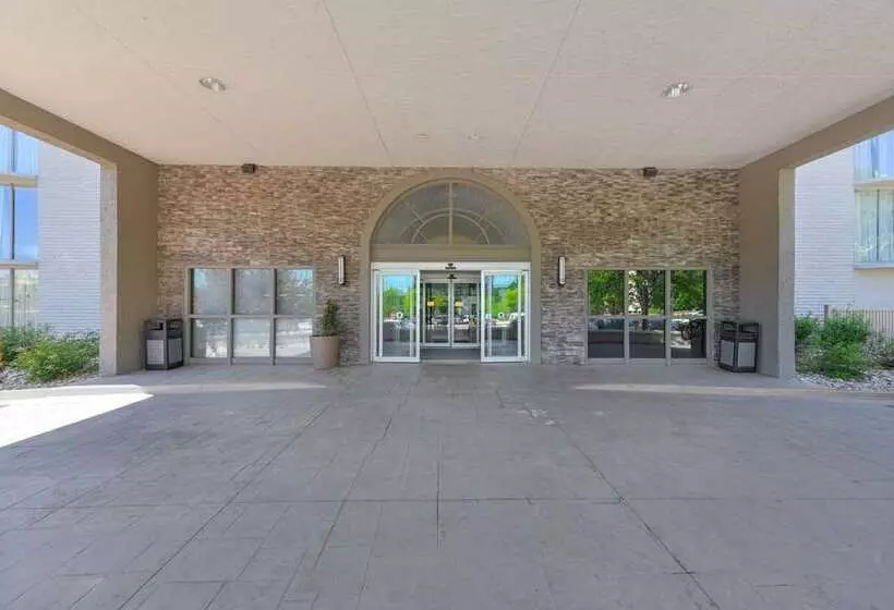 Отель Embassy Suites By Hilton Denver Tech Center North