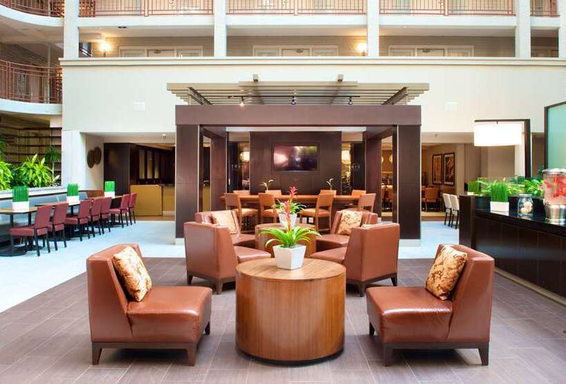 فندق Embassy Suites By Hilton Denver Tech Center North
