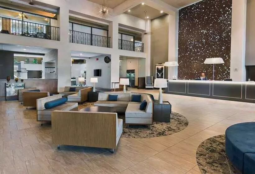 فندق Embassy Suites By Hilton Los Angeles Downey