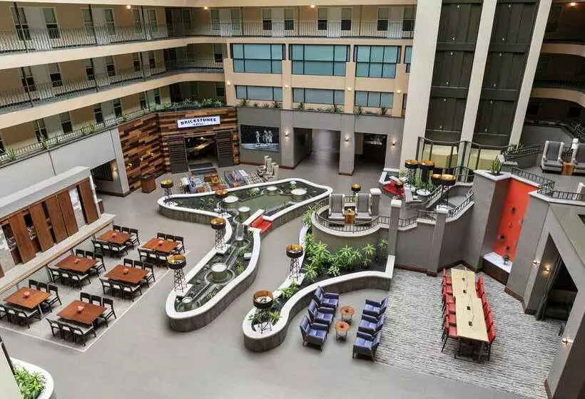 فندق Embassy Suites By Hilton Los Angeles Downey