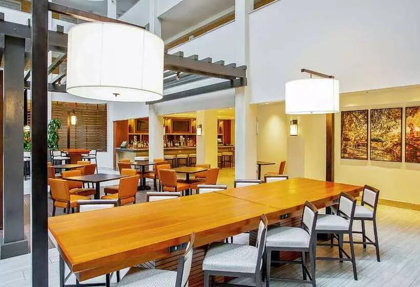 ホテル Embassy Suites By Hilton San Antonio Nw I10