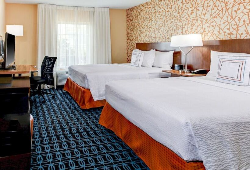 هتل Fairfield Inn & Suites By Marriott Cape Cod Hyannis