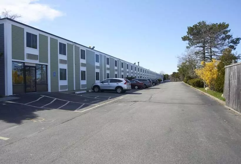 Отель Falmouth Inn