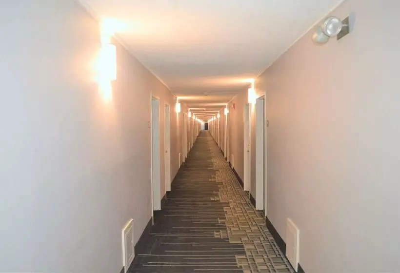 Отель Falmouth Inn