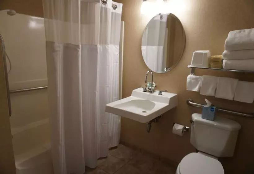 ホテル Findlay Inn And Conference Center