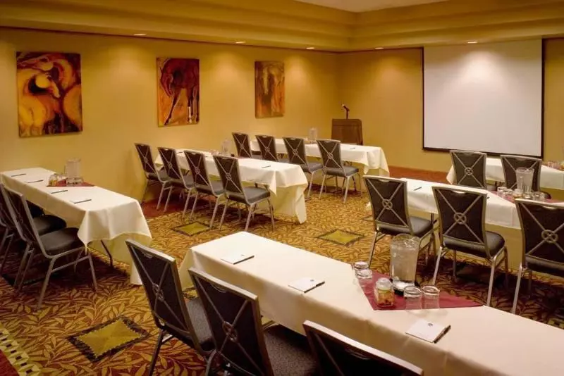 ホテル Fountaingrove Inn Sonoma