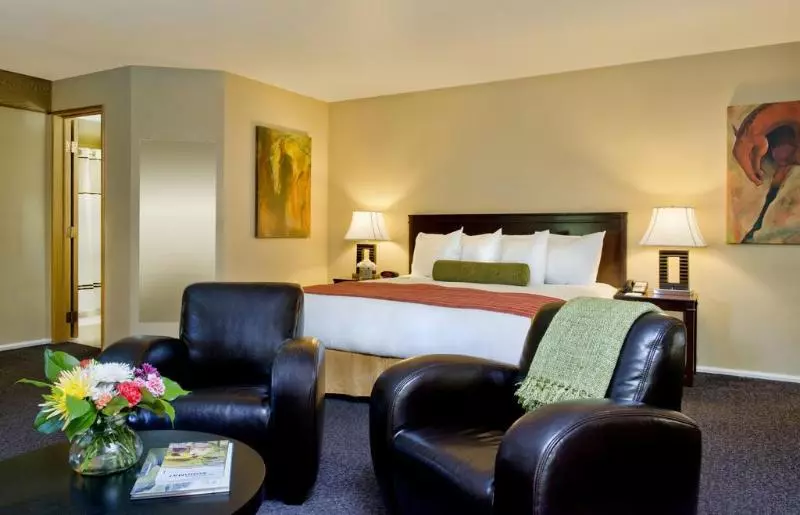 ホテル Fountaingrove Inn Sonoma