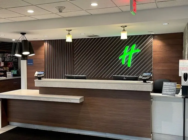ホテル Holiday Inn & Suites Syracuse Airport   Liverpool, An Ihg