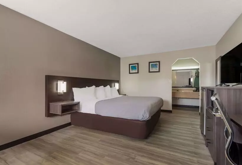 ホテル Quality Inn Charleston  West Ashley