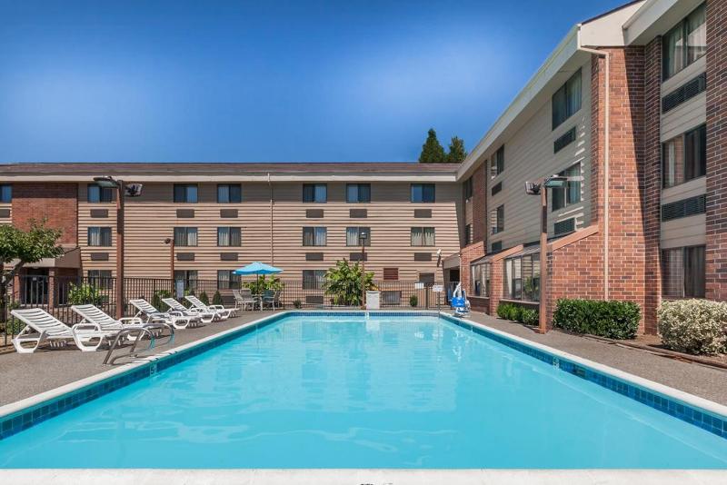فندق Quality Inn & Suites Clackamas   Portland