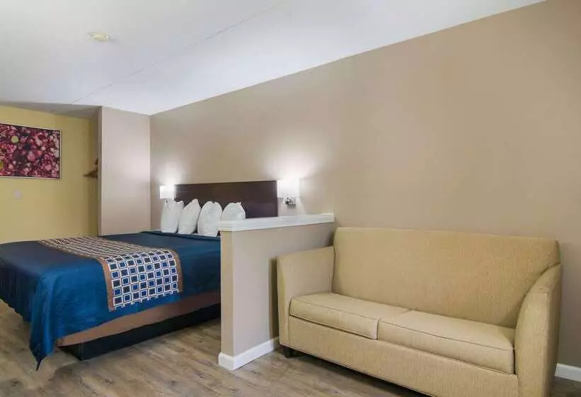 Отель Rodeway Inn & Suites Monroevillepittsburgh