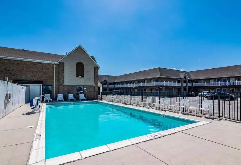 Motel 6 Portsmouth, Va