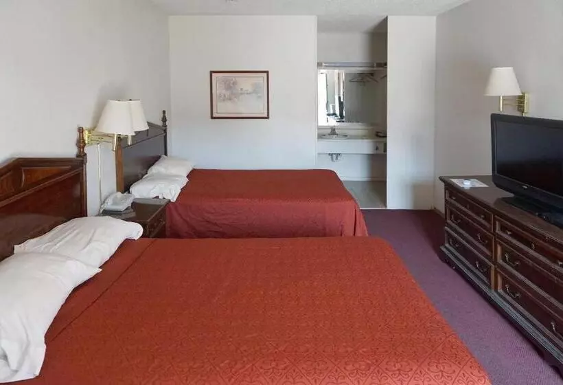 فندق على الطريق Knights Inn Altus