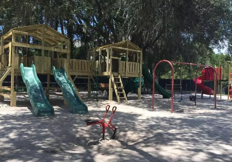 Hilton Head Island Beach And Tennis Resort