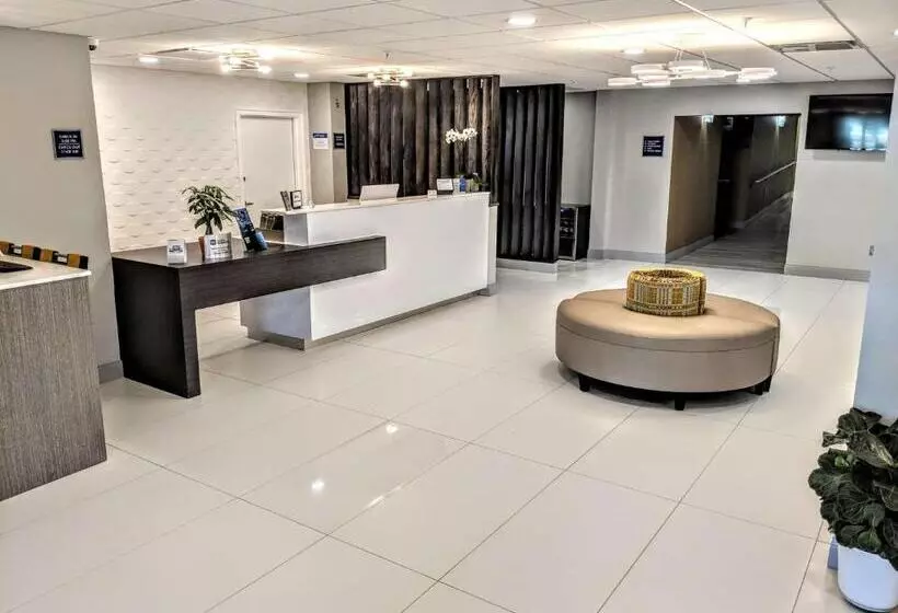 בית מלון כפרי Best Western Plus Bloomington East