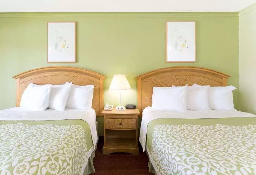 ホテル Days Inn By Wyndham Washington