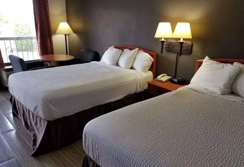 בית מלון כפרי Days Inn By Wyndham Wilson