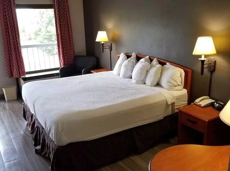 בית מלון כפרי Days Inn By Wyndham Wilson