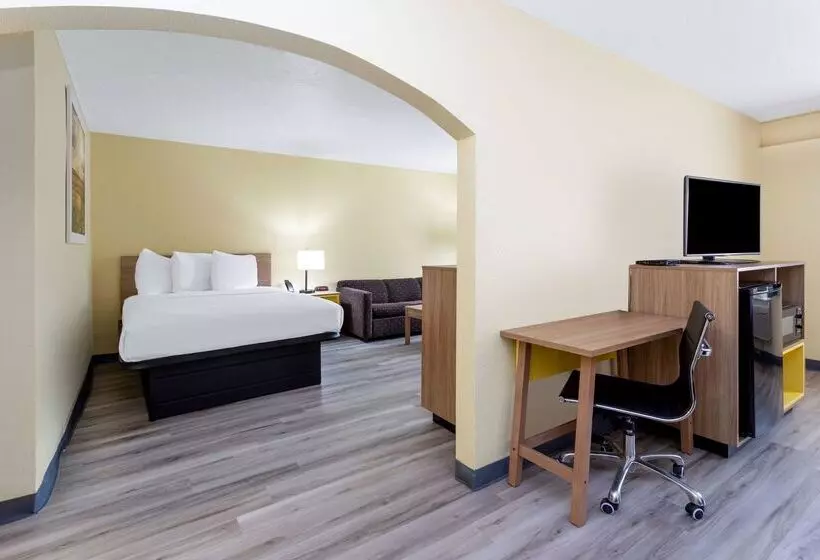 Otel Days Inn & Suites By Wyndham Clovis