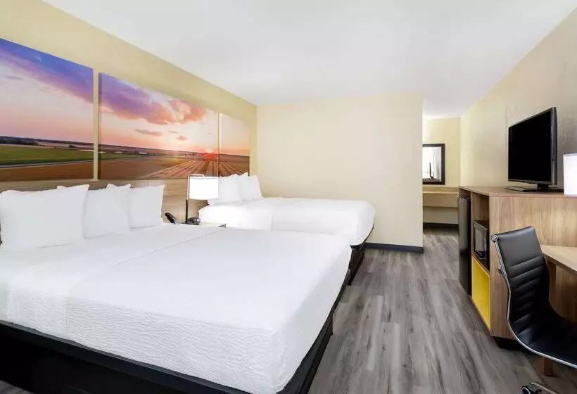 酒店 Days Inn & Suites By Wyndham Clovis