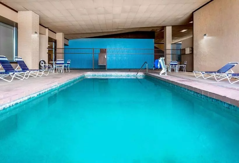 Otel Days Inn & Suites By Wyndham Clovis