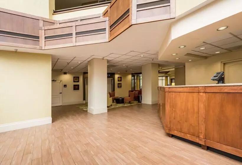 فندق Hampton Inn Meridian