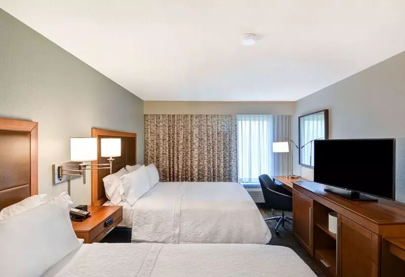 호텔 Hampton Inn Milford
