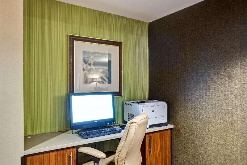 فندق Hampton Inn Milford