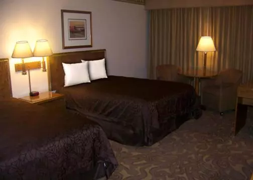 ホテル High Desert Inn