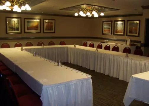 ホテル High Desert Inn