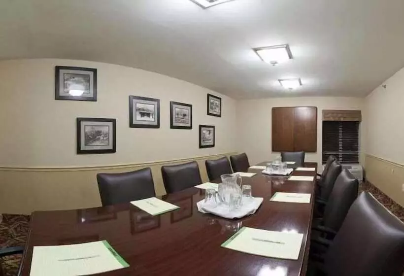 فندق Holiday Inn Blytheville, An Ihg