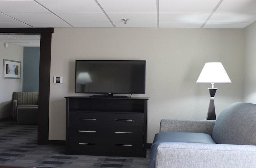 בית מלון כפרי Holiday Inn Express Forsyth, An Ihg