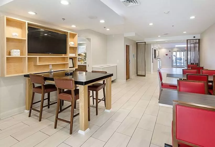 Отель Holiday Inn Express Lexington By Ihg