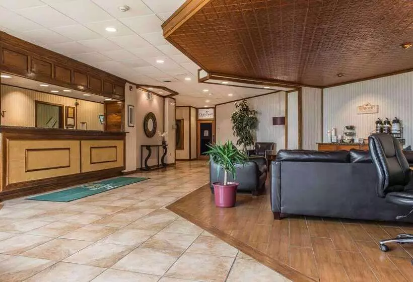 Отель Quality Inn