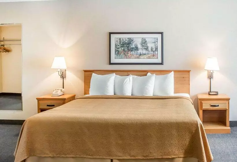 هتل Quality Inn