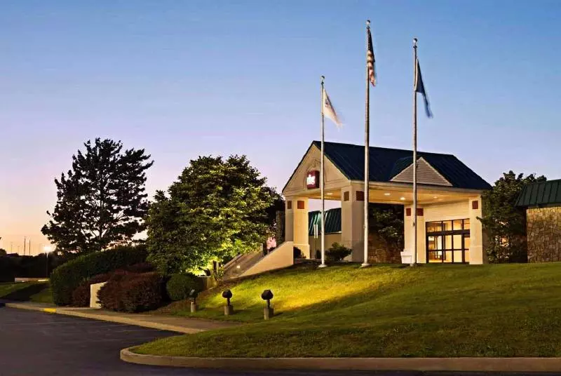 Hotel Ramada By Wyndham Clarion