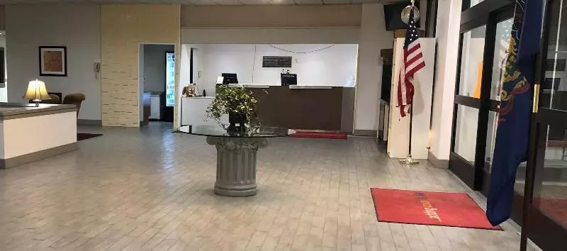 Hotel Ramada By Wyndham Clarion