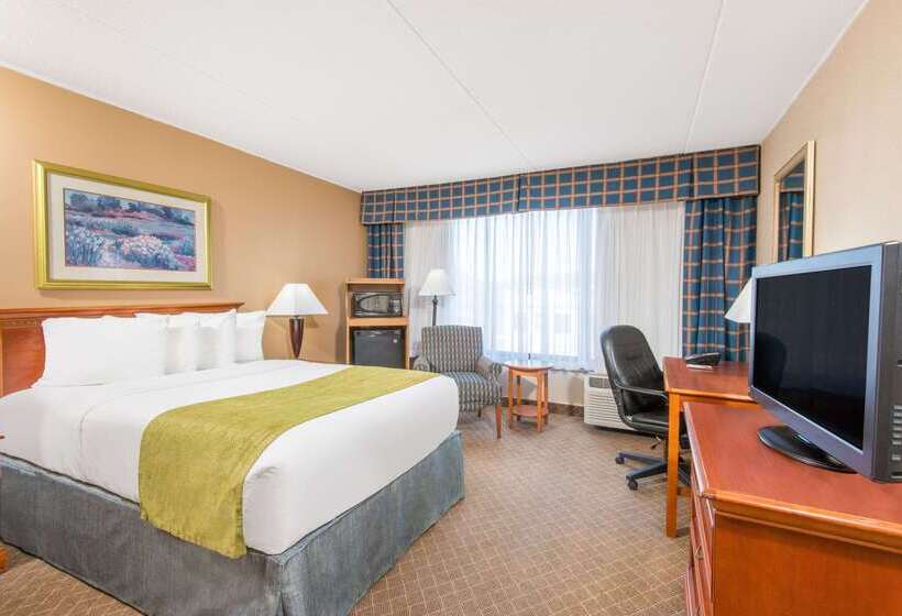 호텔 Ramada By Wyndham Cumberland Downtown