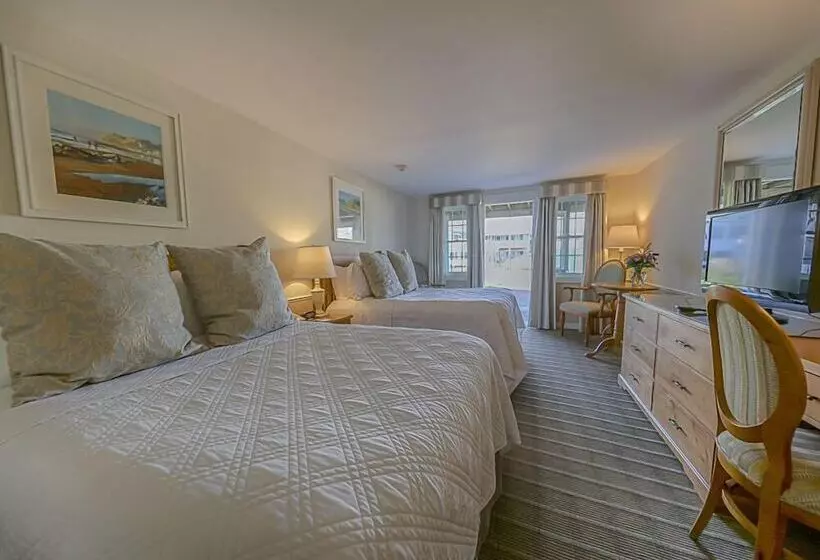 فندق The Harborside Inn