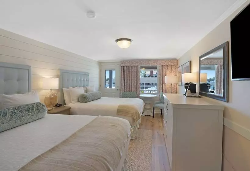 فندق The Harborside Inn