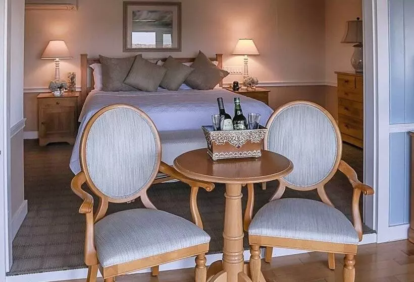 فندق The Harborside Inn